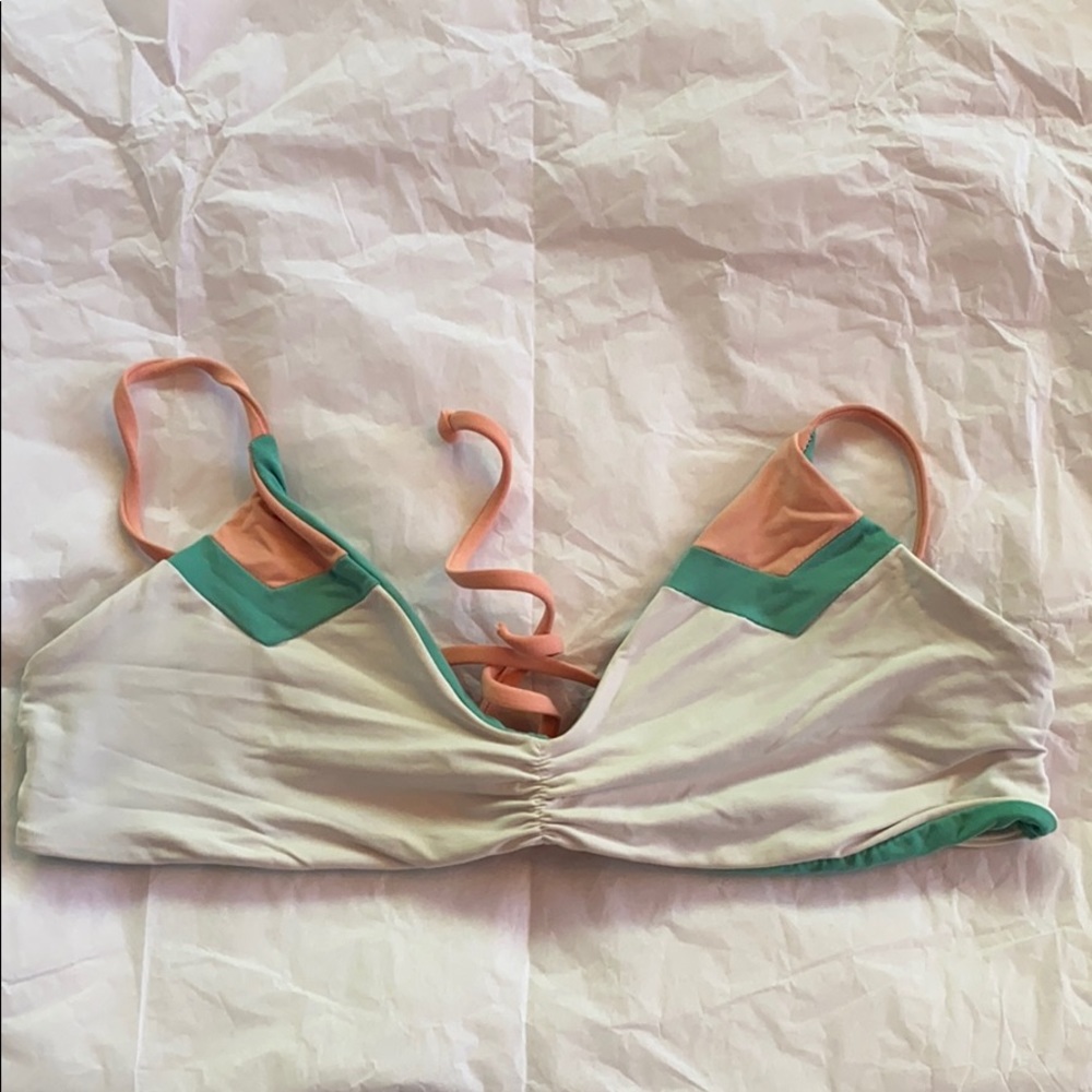 Reversible L space bikini top
